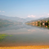 Pokhara pecheur Pokhara pecheur • <a style="font-size:0.8em;" href="http://www.flickr.com/photos/22252278@N05/21867138276/" target="_blank">View on Flickr</a>