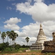 Bagan, Myanmar Bagan, Myanmar • <a style="font-size:0.8em;" href="http://www.flickr.com/photos/22252278@N05/31747977114/" target="_blank">View on Flickr</a>