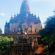 Htilominlo temple Htilominlo temple • <a style="font-size:0.8em;" href="http://www.flickr.com/photos/22252278@N05/31746496754/" target="_blank">View on Flickr</a>