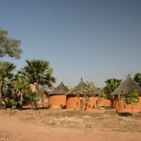 Campement à Banfora Campement à Banfora • <a style="font-size:0.8em;" href="http://www.flickr.com/photos/22252278@N05/36550989781/" target="_blank">View on Flickr</a>