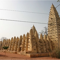 Bobo Dioulasso Bobo Dioulasso • <a style="font-size:0.8em;" href="http://www.flickr.com/photos/22252278@N05/35879524973/" target="_blank">View on Flickr</a>