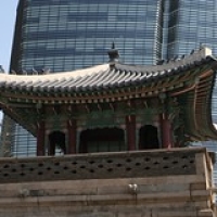 New vs old New vs old • <a style="font-size:0.8em;" href="http://www.flickr.com/photos/22252278@N05/21760633950/" target="_blank">View on Flickr</a>