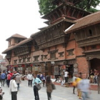 Durbar square Durbar square • <a style="font-size:0.8em;" href="http://www.flickr.com/photos/22252278@N05/21792476565/" target="_blank">View on Flickr</a>