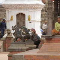 Bhaktapur Durbar Square • <a style="font-size:0.8em;" href="http://www.flickr.com/photos/22252278@N05/21631714365/" target="_blank">View on Flickr</a>